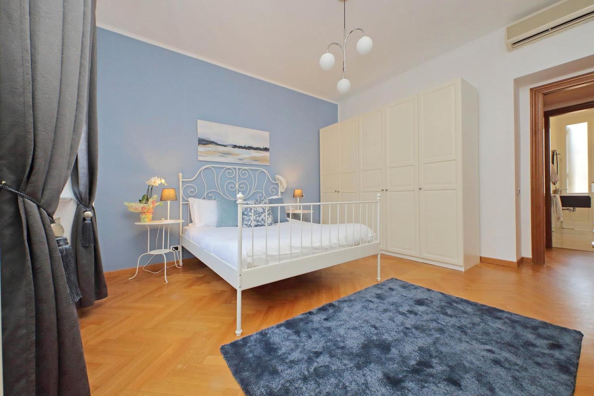 Ych-Comfortable 2 Bedrooms Flat Near Colosseum Rome Exterior photo