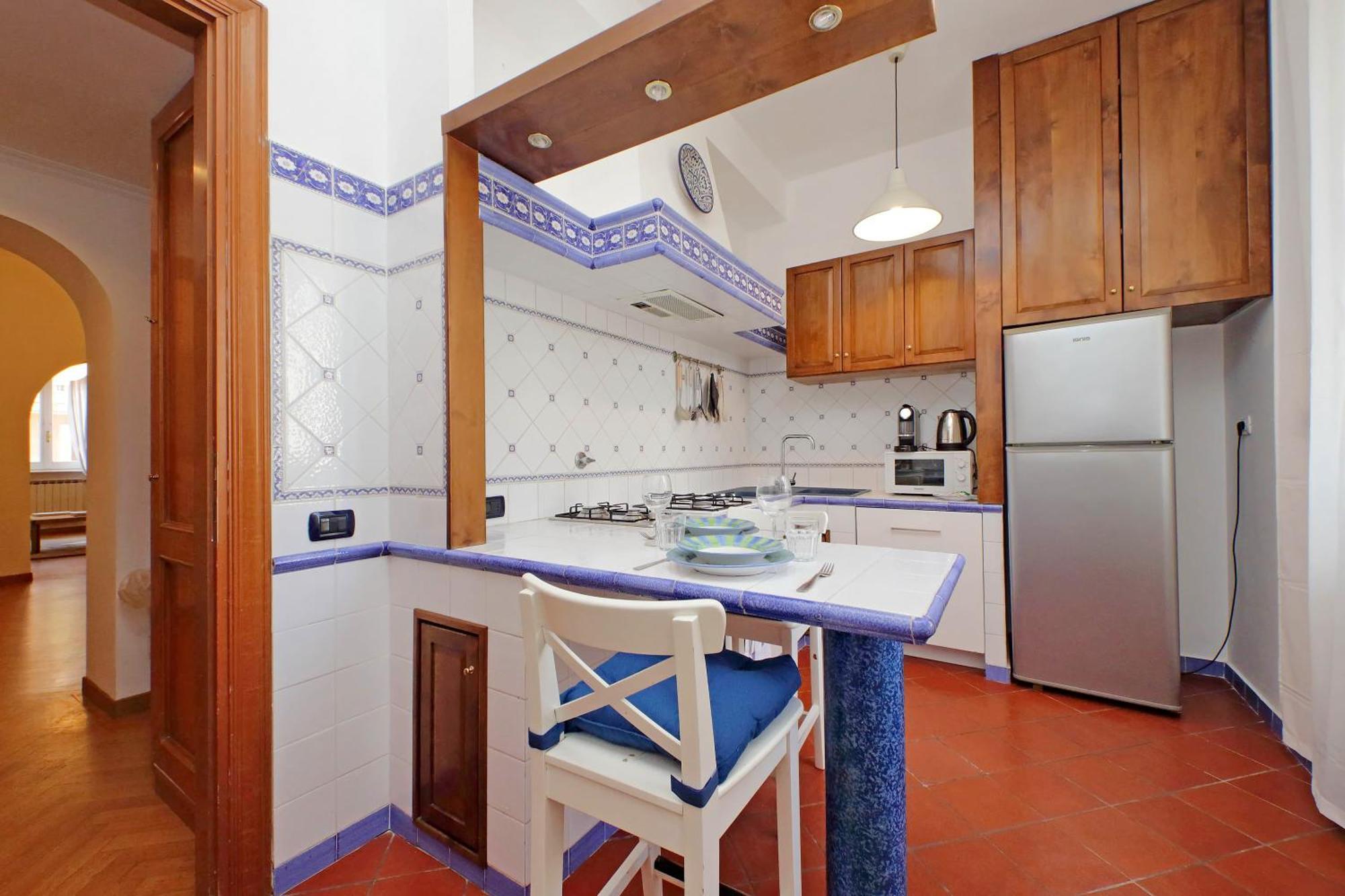 Ych-Comfortable 2 Bedrooms Flat Near Colosseum Rome Exterior photo